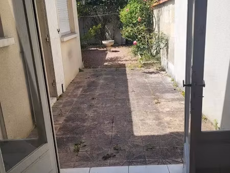 location maison 5 pièces 140 m² à libourne (33500)  1 331 €