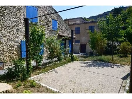 maison de village avec garage et terrain