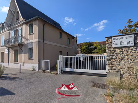 parking dans résidence fermée