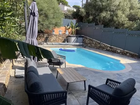 villa à cavalaire-sur-mer avec piscine et confort moderne