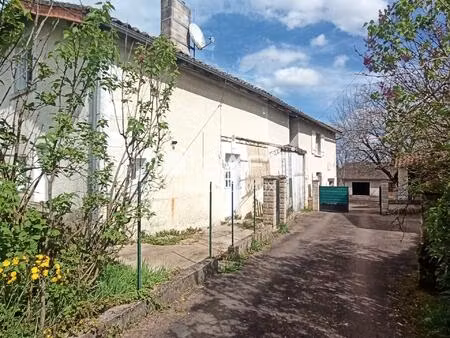 secteur brantome en perigord - bel ensemble immobilier en pierre avec grange
