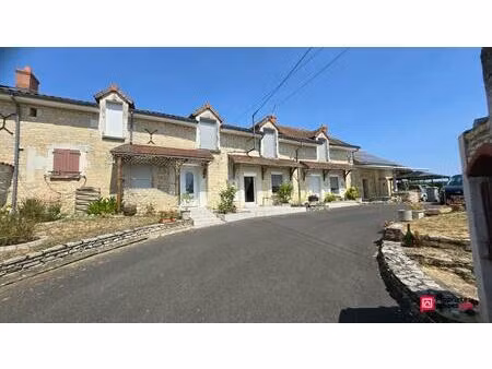 maison nueil sous faye 7 pièce(s) 228 m2