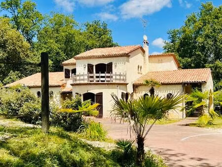 achat maison 7 pièces 280m²
