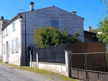 vente maison 4 pièces 158 m² les gonds (17100)