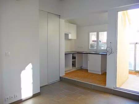 location appartement 19 m² à uzès (30700)