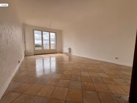 vente appartement 3 pièces 71 m² saint-gaudens (31800)