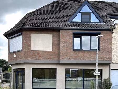 surface commerciale à vendre à kapelstraat 28 heusden-zolder (rbu11919)