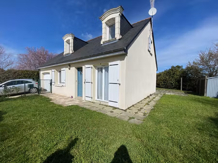 location maison 5 pièces 84m² varrains 49400