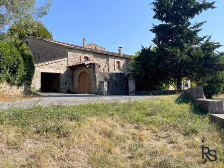 une maison de caractère de 1803 avec 191 m2 habitables et dépendances  3 2 ha de terrain..