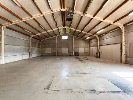 surface industrielle à louer à rue des carrières 20 arquennes (vbd13473)