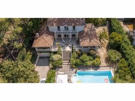 villa avec piscine et jardin biscarrosse (40)