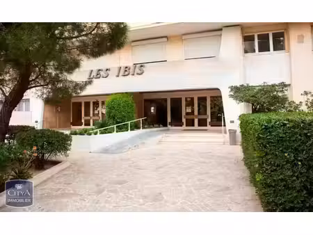 parking à louer - toulon (83) - 115€