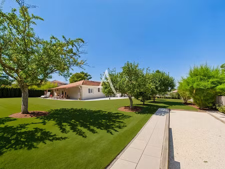 vente maison 4 pièces  130.00m²  neydens