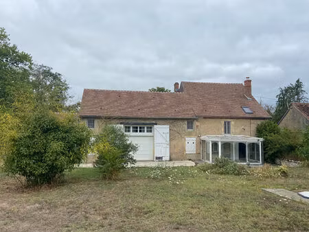 a 20 mn de nevers cote cher  ancien corp de ferme rénové entièrement