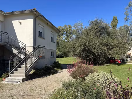 vente maison 5 pièces 120 m² à sainte-bazeille (47180)  183 000 €