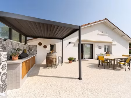 vente maison 4 pièces 112 m² à plassac (17240)  299 697 €