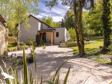 vente maison 4 pièces 120 m² à poueyferré (65100)  301 815 €