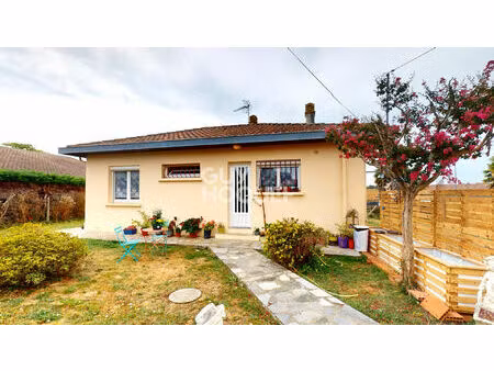 maison de plain pied avec jardin et garage à samadet