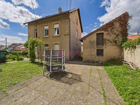 immeuble saint julien les metz 9 pièces