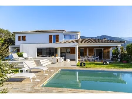 maison contemporaine à vendre à eccica-suarella