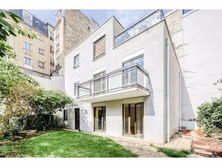 maison de luxe à vendre dans le quartier vallée de fécamp