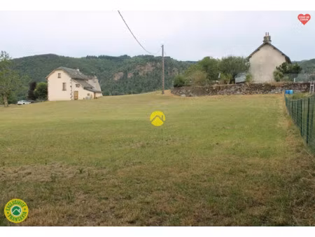 vente terrain 1144 m² à vic-sur-cère (15800)  48 616 €