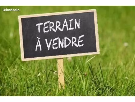 terrain 2 397 m² opio