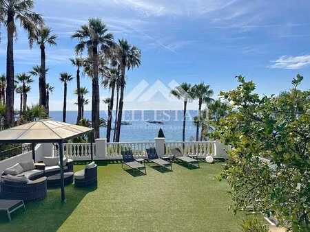 villa avec piscine - vue mer panoramique - à pieds de la mer