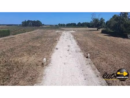 terrain à vendre