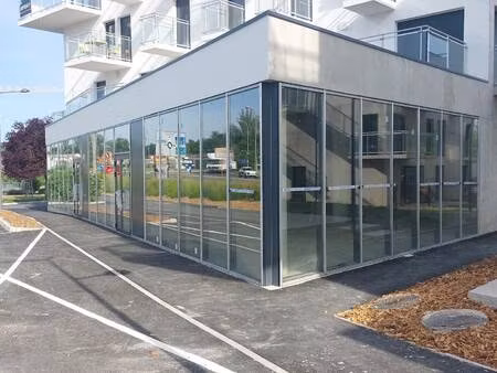 local commercial à louer