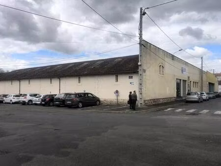 local d'activités à vendre