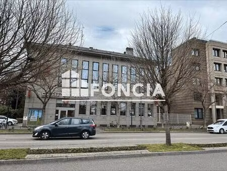 local commercial à louer