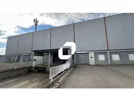 local d'activités à louer