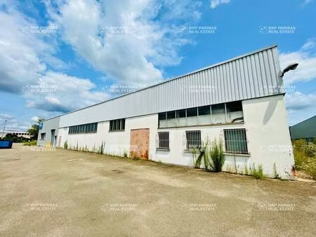 local d'activités à louer