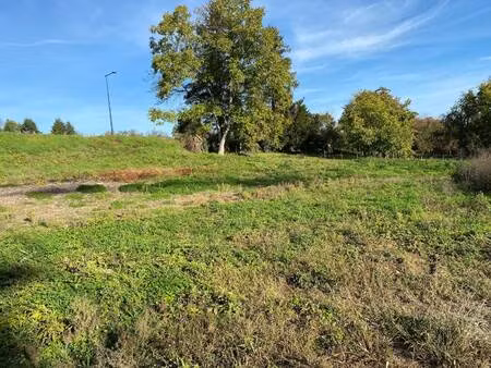 terrain constructible viabilisé à vendre