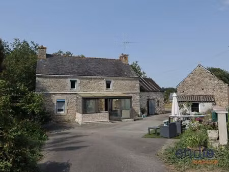 rare opportunité en campagne avec hangar.