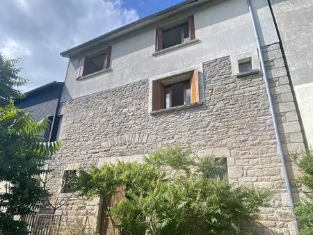 vente maison 5 pièces 130 m² à bugeat (19170)  66 600 €