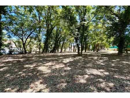 achat terrain 2 221m² vence 06140