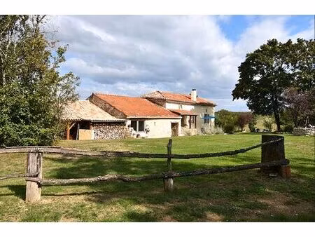 maison de 5 pièces de luxe en vente à mauroux  occitanie