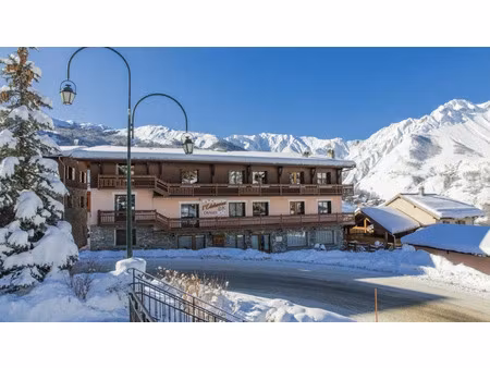 vente chalet 22 pièces 667.82 m² à saint-martin-de-belleville (73440)  4 250 000 €