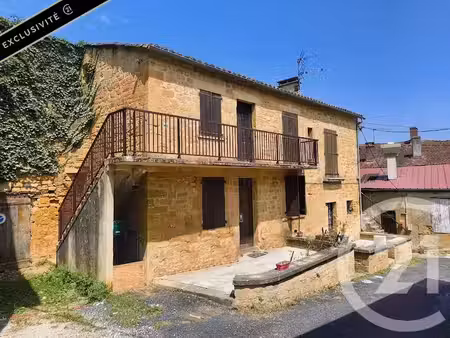 vente immeuble à gourdon (46300)  99 000 €