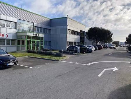 vente immeuble 4040 m² à castelnau-d'estrétefonds (31620)  7 550 000 €