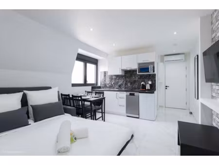 vente immeuble 411.74 m² à paray-vieille-poste (91550)  2 680 000 €