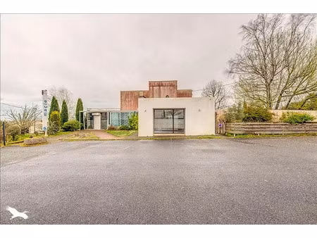 vente immeuble à salleboeuf (33370)  504 000 €