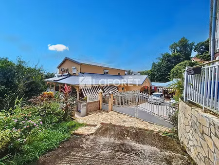 location maison 20 pièces 513 m² à gros morne (97213)  nan €