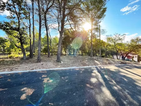 vente terrain à batir 718 m² à saint-raphael (83700)  395 000 €