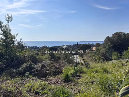 vente terrain 644 m² à les issambres (83380)  770 500 €