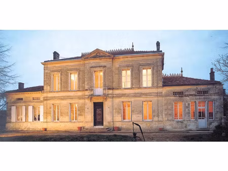 vente terrain 440 m² à blaye (33390)  3 059 000 €