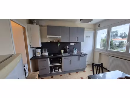 location meublée appartement 2 pièces 48 m² à villars (42390)  595 €