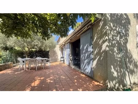 exclusivite : ensemble de deux villas avec jardin